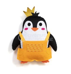 Avenue Mandarine Kit Cucito Pinguino Noah in Feltro 26 cm con Ago Filo Imbottitura KC147C