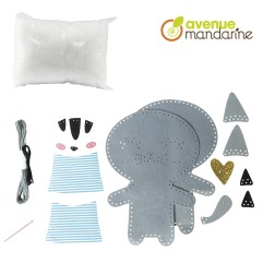 Avenue Mandarine Little Couz'In la gattina Tina kit cucito in feltro 52654O